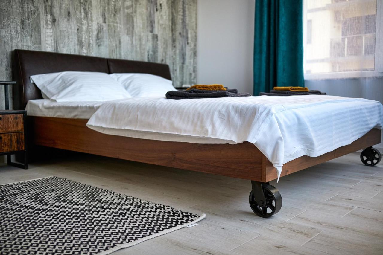 דירות Năvodari Little Loft No8 מראה חיצוני תמונה