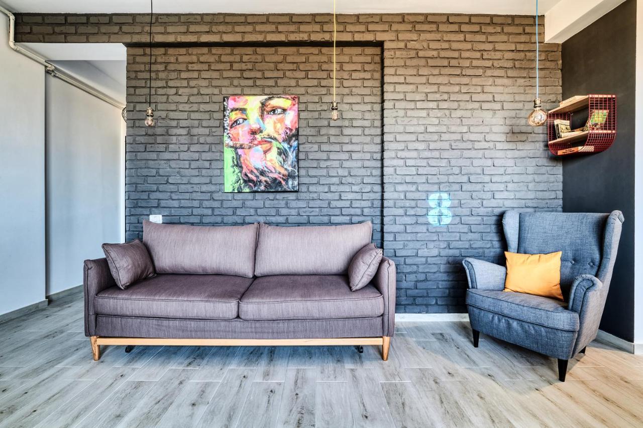 דירות Năvodari Little Loft No8 מראה חיצוני תמונה