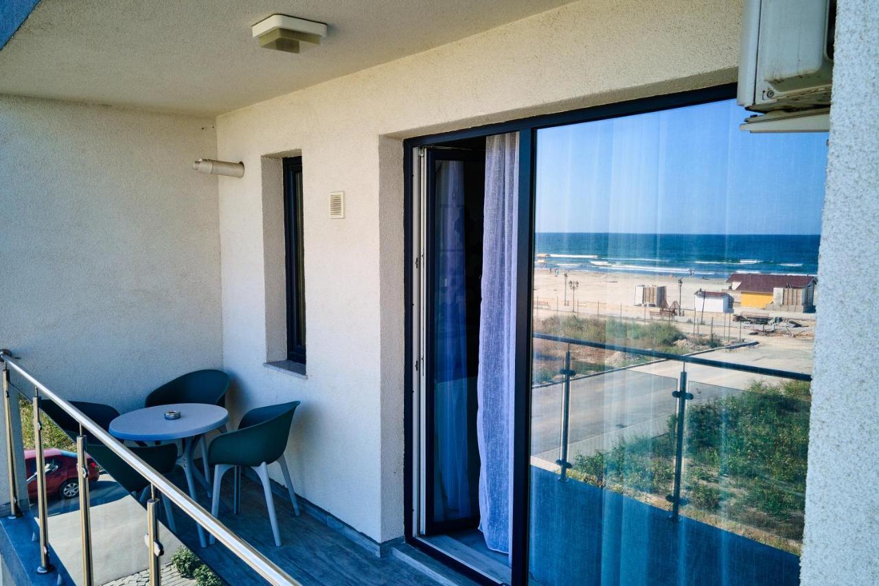 דירות Năvodari Little Loft No8 מראה חיצוני תמונה
