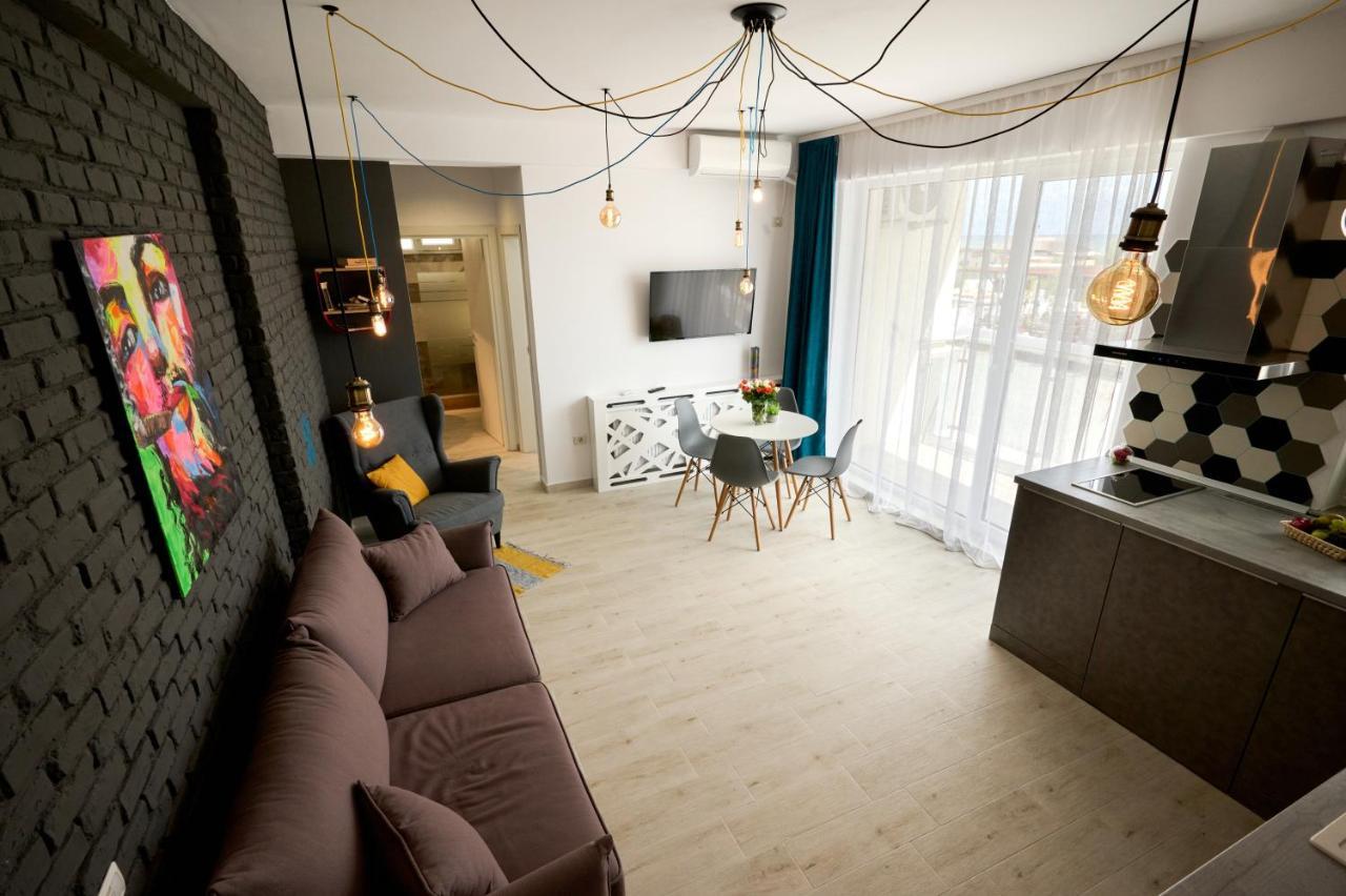 דירות Năvodari Little Loft No8 מראה חיצוני תמונה